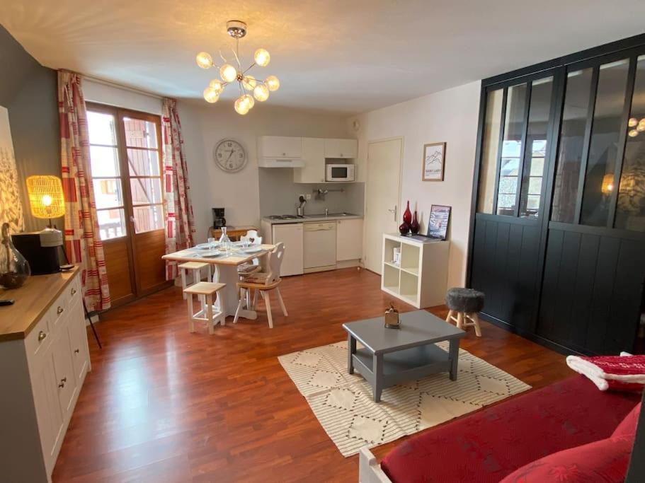 Vignec/Saint-Lary - T2 Cosy Avec Balcon & Piscine Apartment Ngoại thất bức ảnh