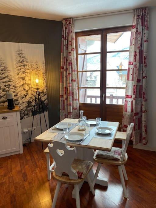 Vignec/Saint-Lary - T2 Cosy Avec Balcon & Piscine Apartment Ngoại thất bức ảnh